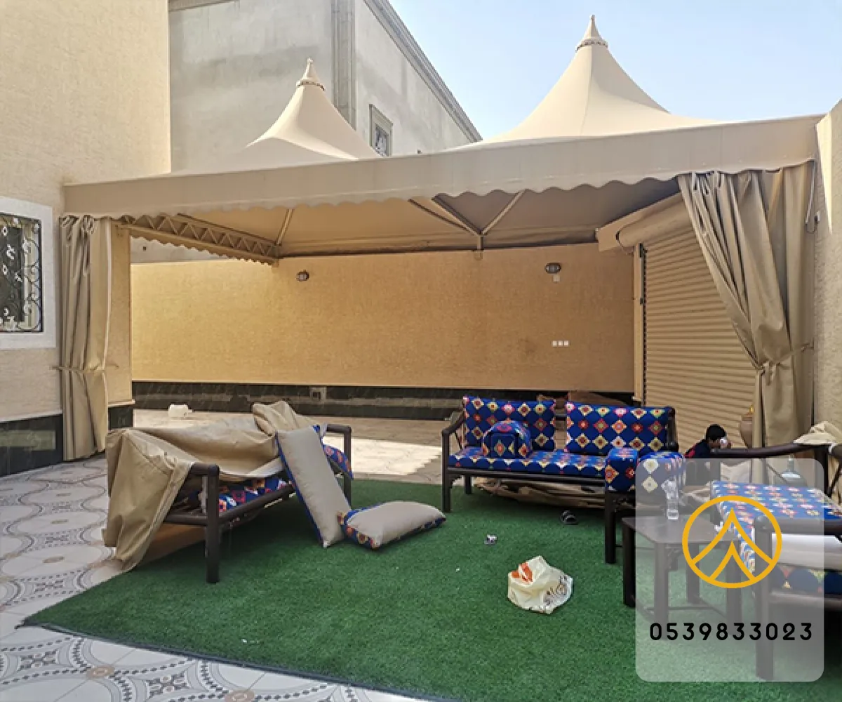 مظلات هرميه