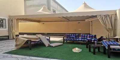 مظلات هرميه