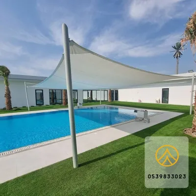 مظلات مسابح